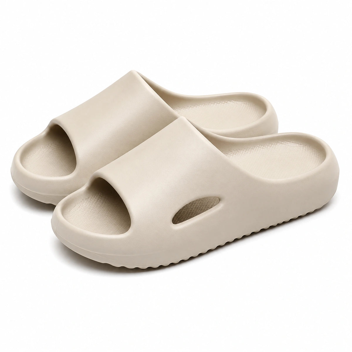 Claquettes 36/37 en EVA beige - chaussures ouvertes légères à semelle texturée