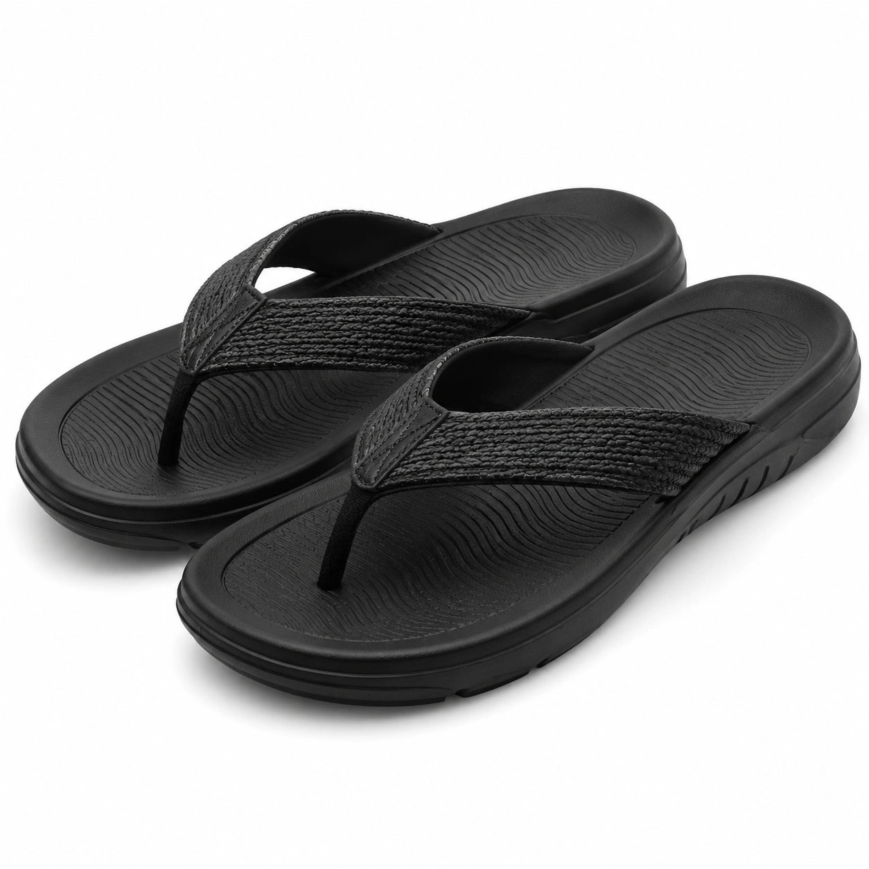 Tongs 36/37 noires en matière synthétique à semelle texturée pour plage et loisirs